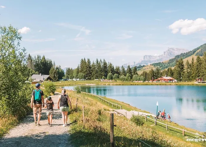 Au Petit Flocon - 3 Pieces, Et Proche Pistes - Parking Prive Et Wifi 梅杰夫